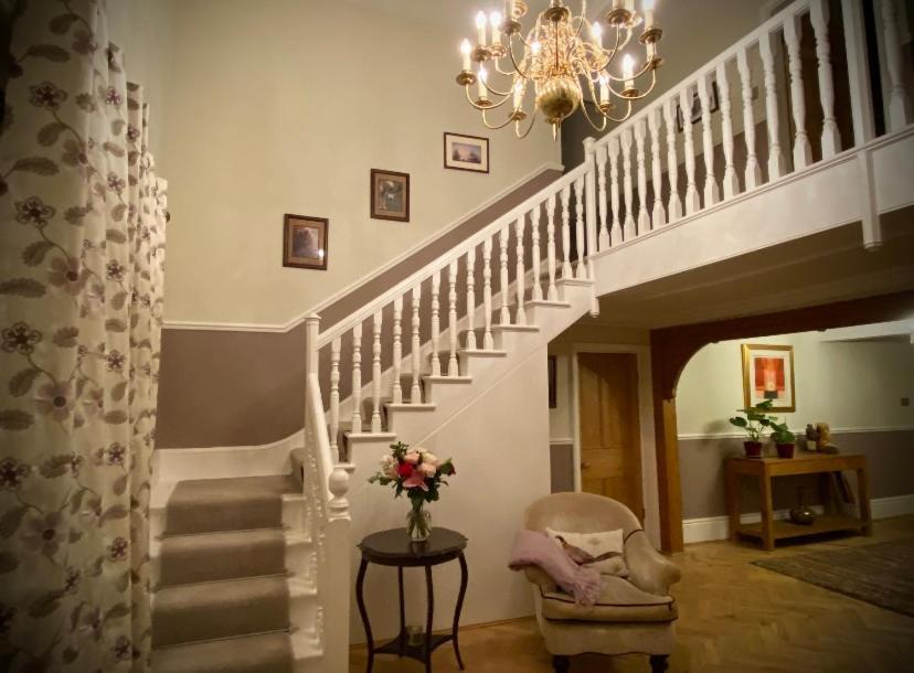 The Old Rectory - Valley View Room In Private Home Stockton-on-Teme Bagian luar foto