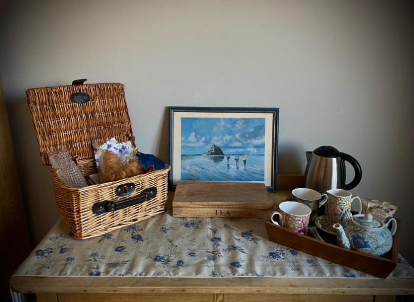 The Old Rectory - Valley View Room In Private Home Stockton-on-Teme Bagian luar foto