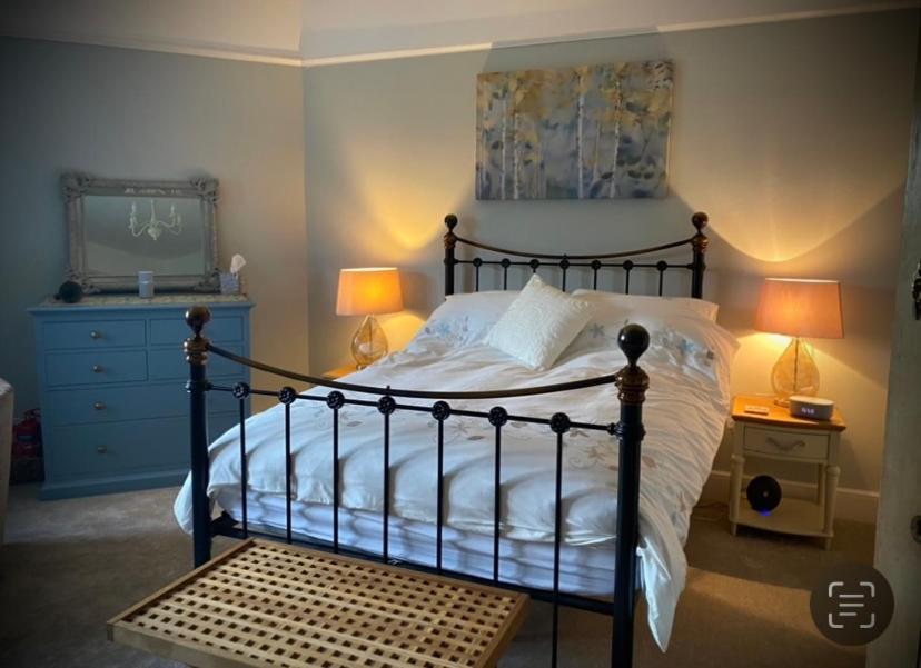 The Old Rectory - Valley View Room In Private Home Stockton-on-Teme Bagian luar foto