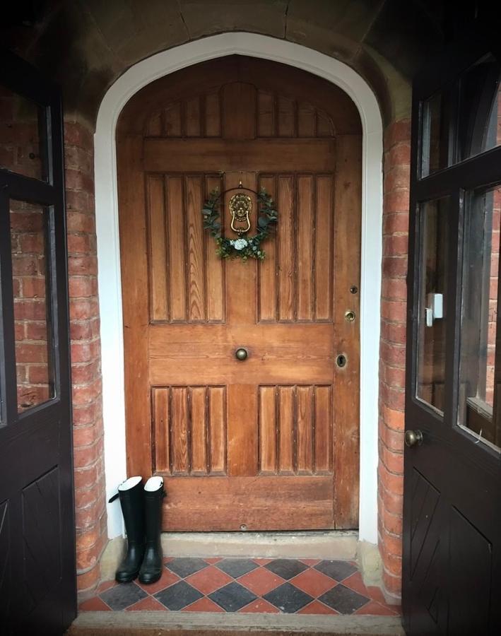 The Old Rectory - Valley View Room In Private Home Stockton-on-Teme Bagian luar foto